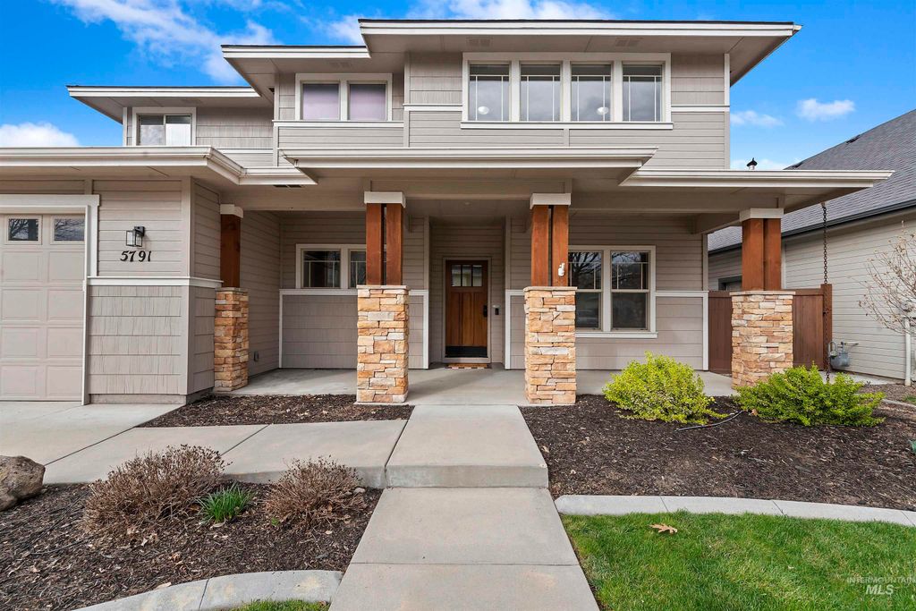 Photo of 5791 N Arliss Ave, Meridian, ID 83646 (MLS # 98981160)