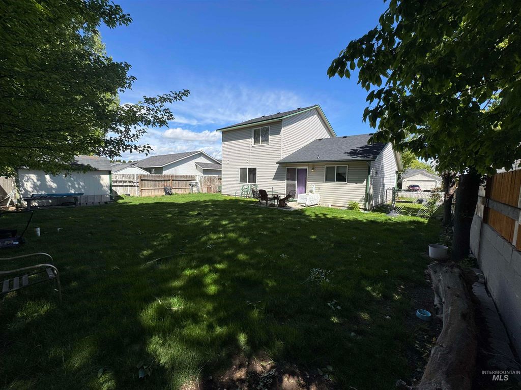 Photo of 4908 Oxbow Ave, Caldwell, ID 83607 (MLS # 98983378)
