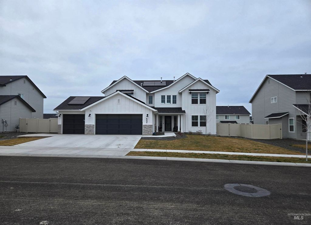 Photo of 4098 E E Mets St, Nampa, ID 83686 (MLS # 98972362)