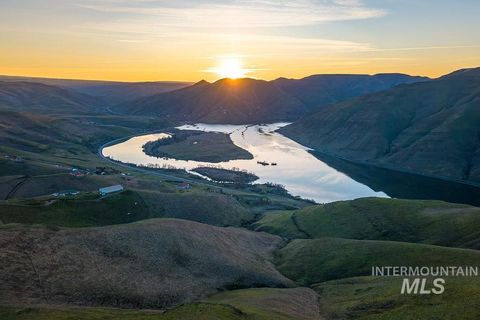 2001 Silcott Hills Rd Clarkston WA 99403