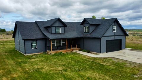 166 Eric Rd Shoshone ID 83352