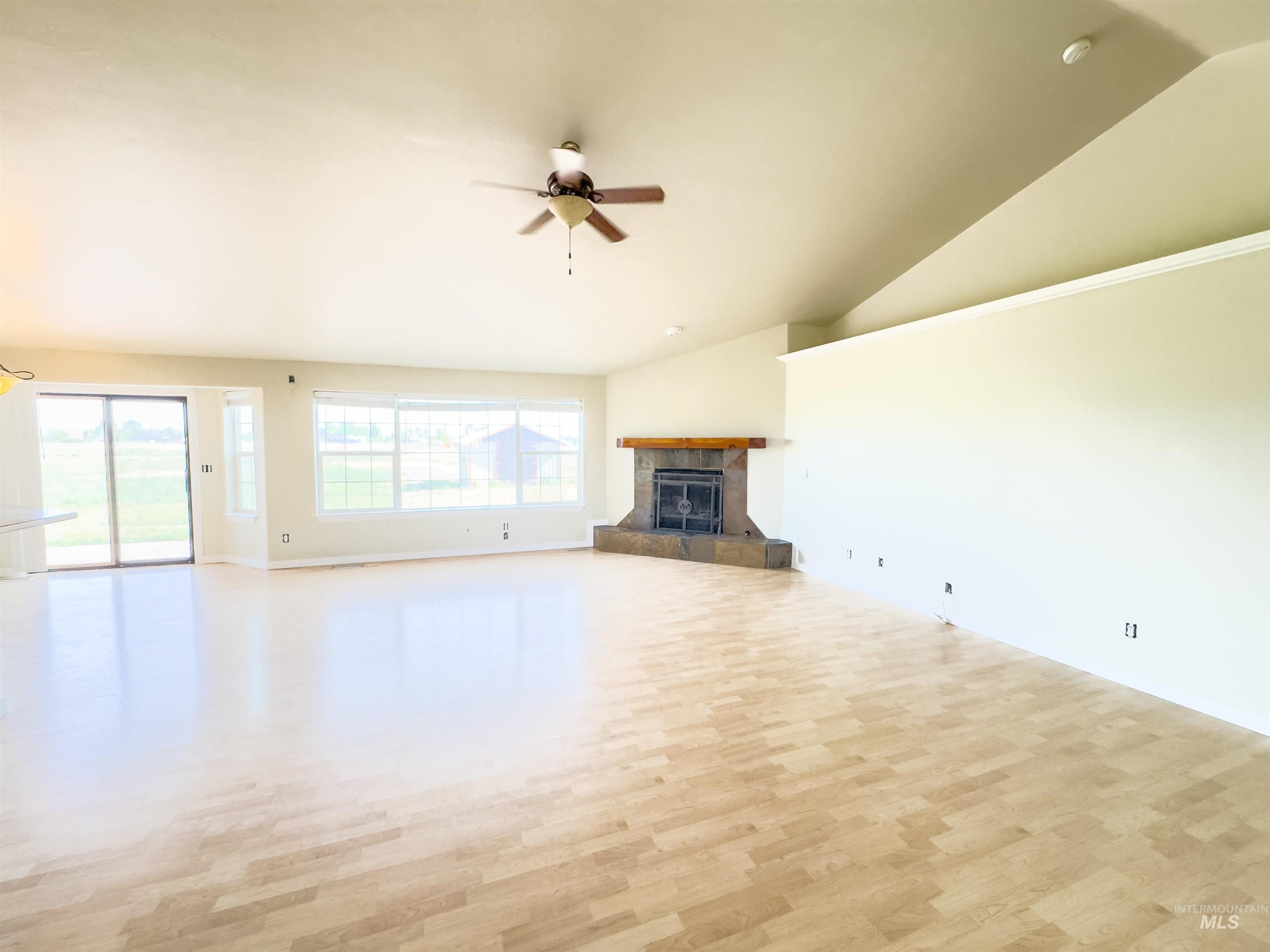 166 Eric Rd