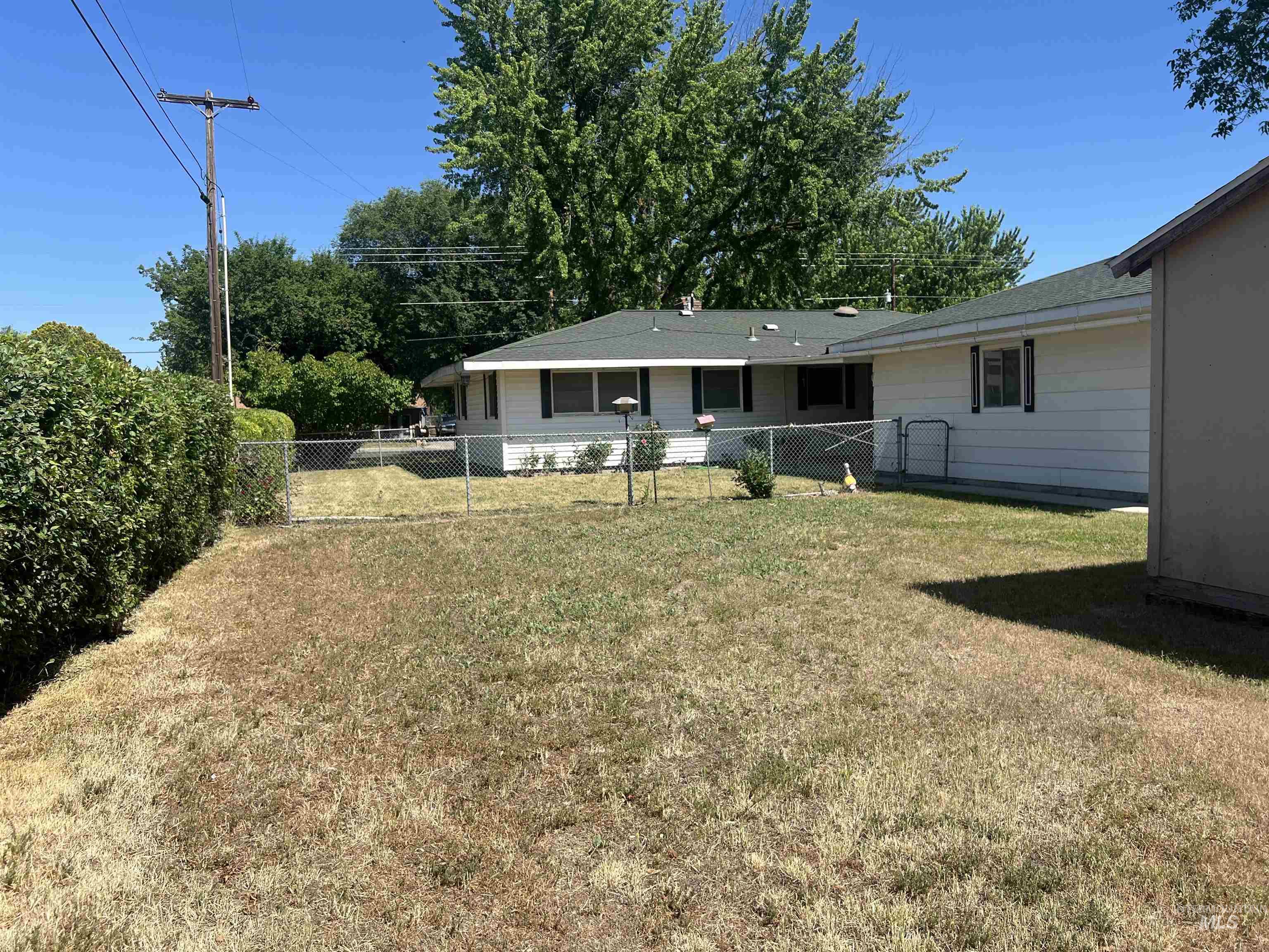 Payette, Idaho 83661, United States, 3 Bedrooms Bedrooms, ,1 BathroomBathrooms,Residential,Pending,55289