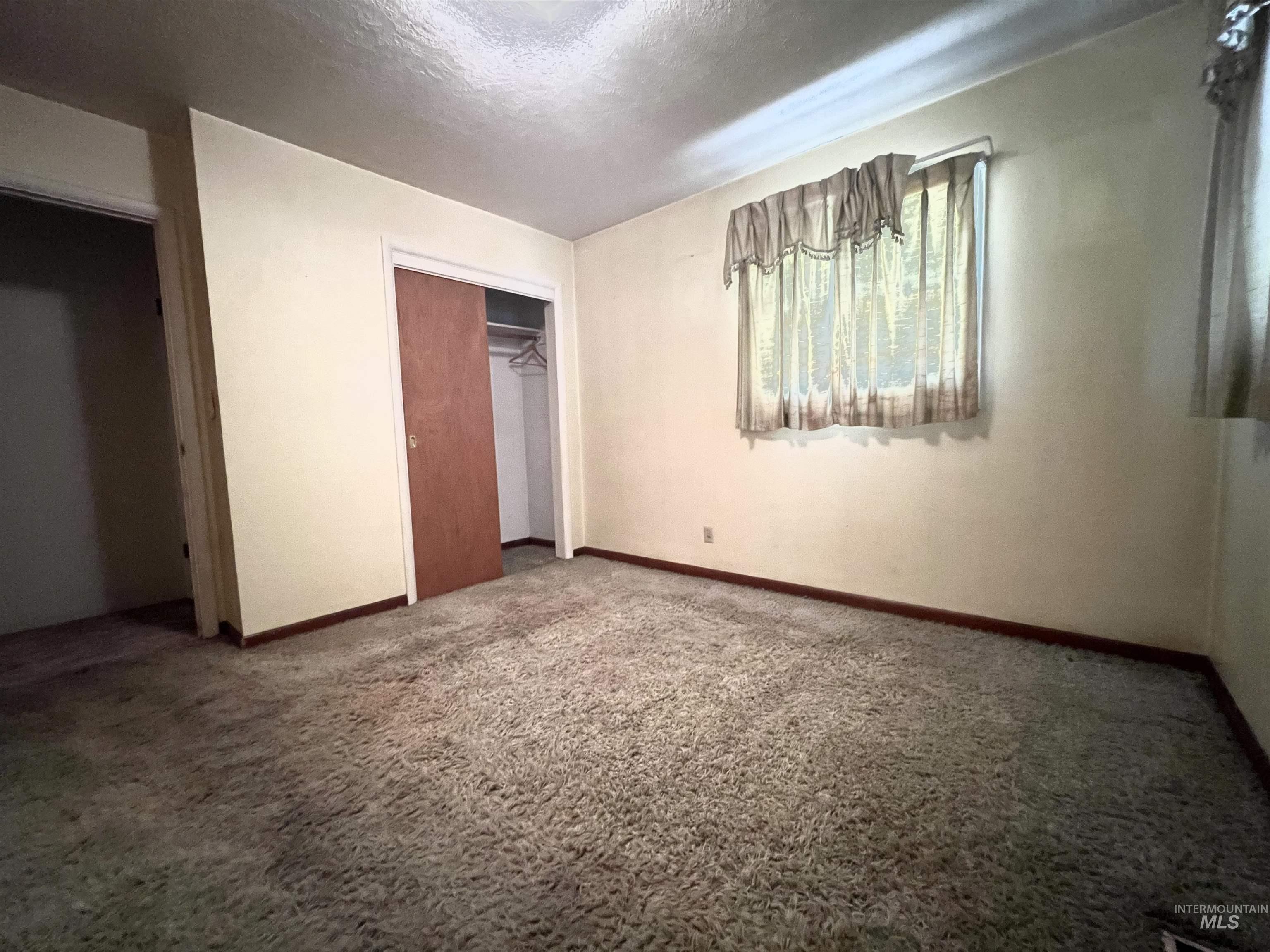 Payette, Idaho 83661, United States, 3 Bedrooms Bedrooms, ,1 BathroomBathrooms,Residential,Pending,55289