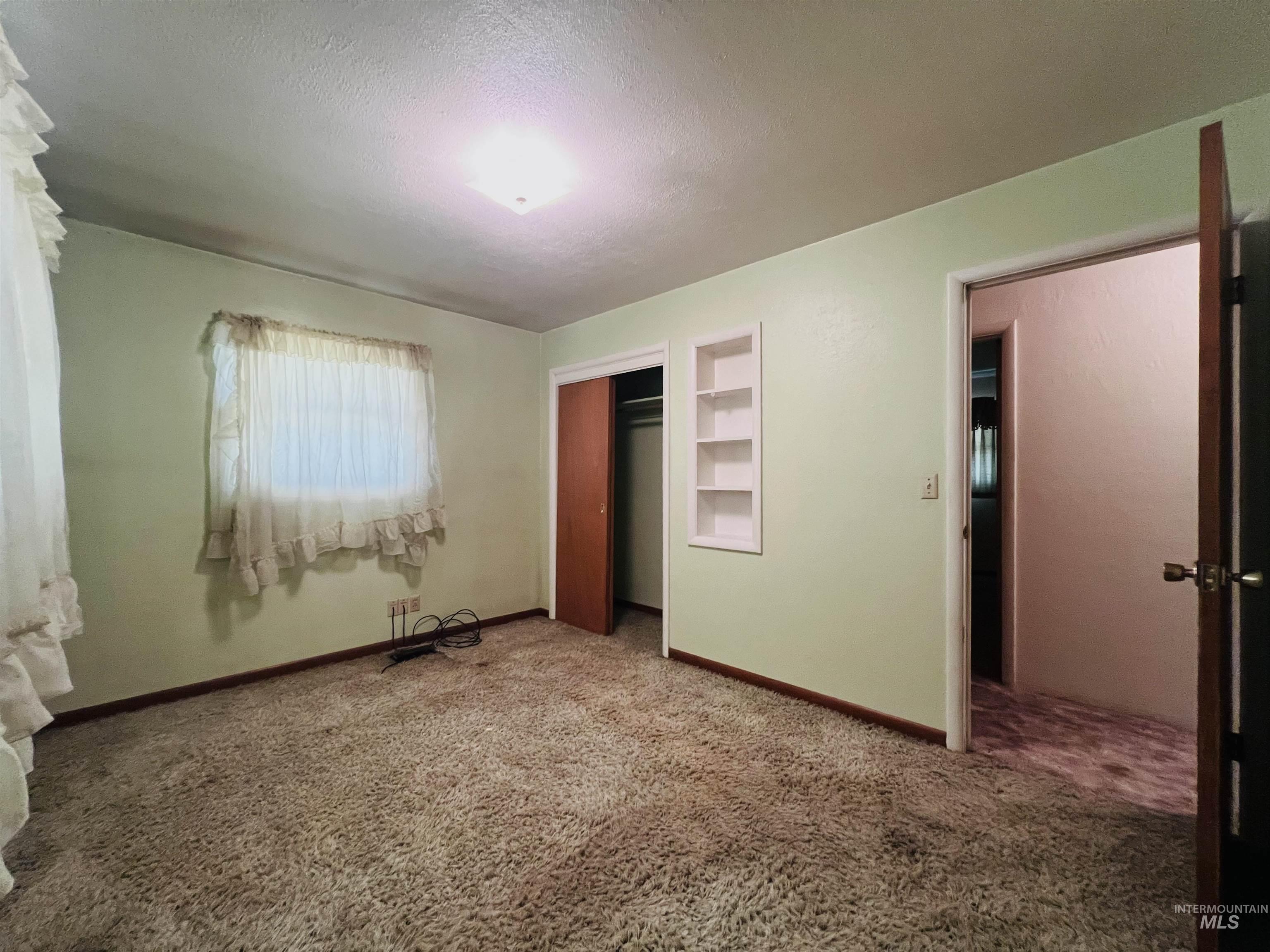 Payette, Idaho 83661, United States, 3 Bedrooms Bedrooms, ,1 BathroomBathrooms,Residential,Pending,55289