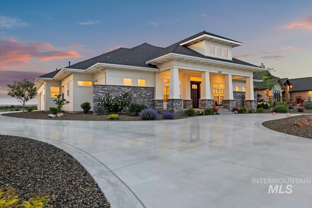 4570 W Salix Drive