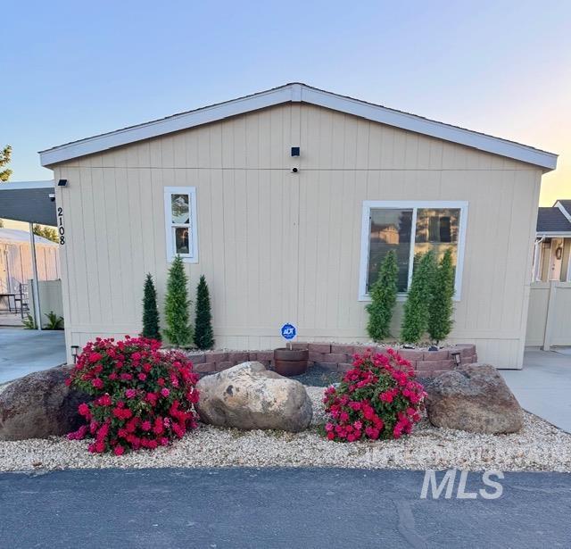 Photo of 2108 E Blue Spruce Ln #188 Ln, Boise, ID 83716 (MLS # 99001193)