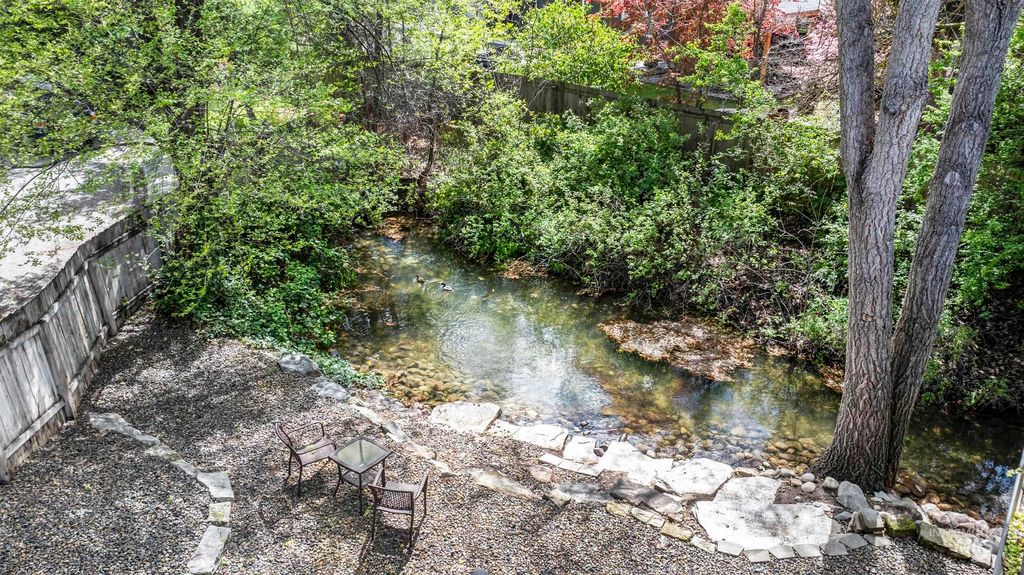 Photo of 665 E Parkway Court, Boise, ID 83706 (MLS # 98982316)