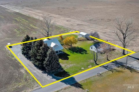 Photo of 229 E 500 N, Jerome, ID 83338 (MLS # 98968043)