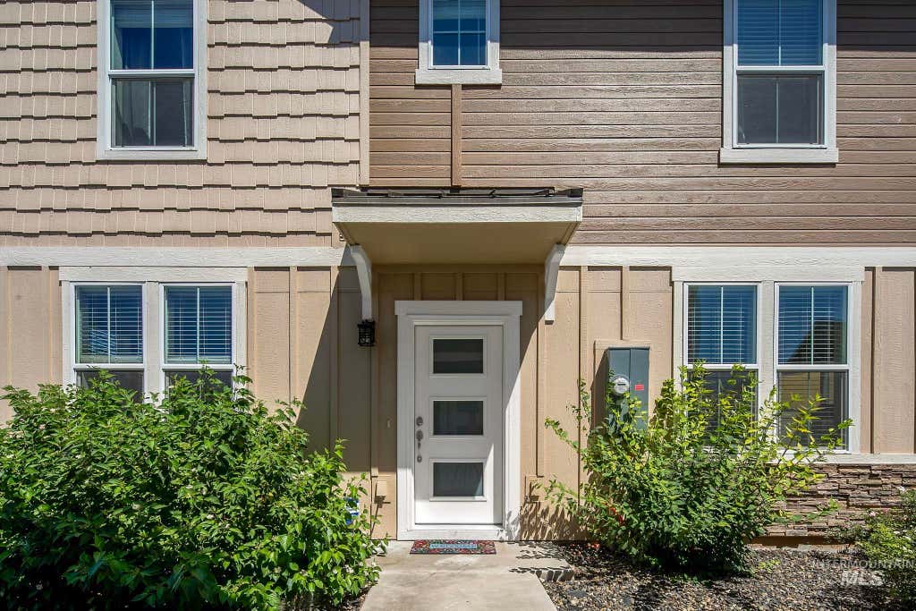 Photo of 10739 W Brownstone Ln, Boise, ID 83709 (MLS # 98993242)