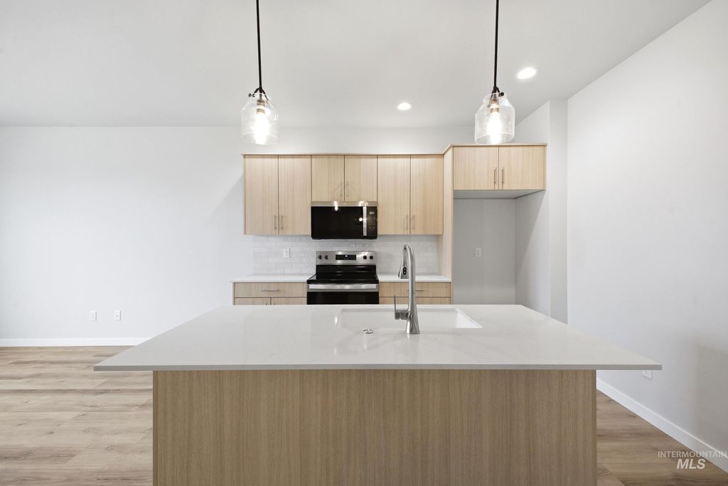 Photo of 6771 W Fairy Falls Dr, Meridian, ID 83646 (MLS # 98979237)