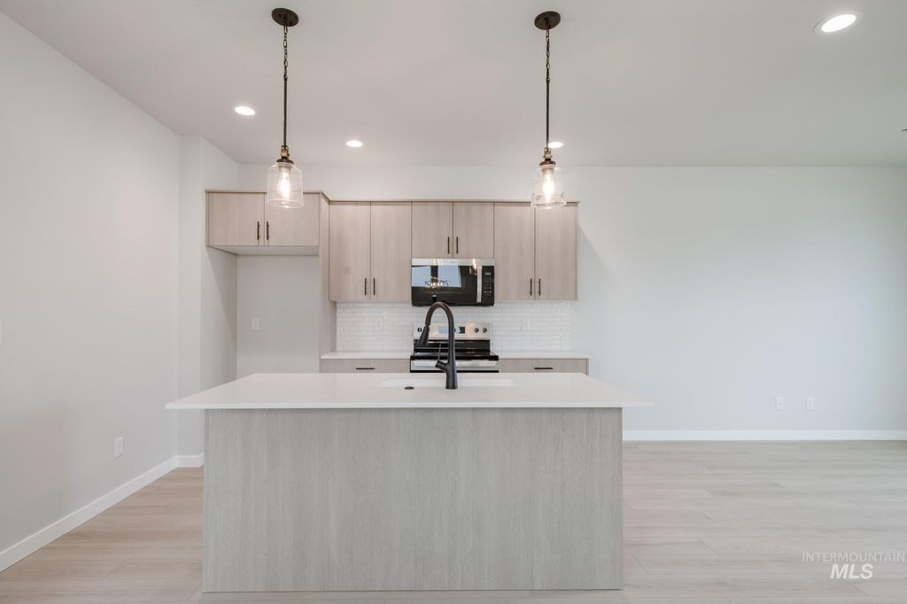 Photo of 6771 W Fairy Falls Dr, Meridian, ID 83646 (MLS # 98979237)