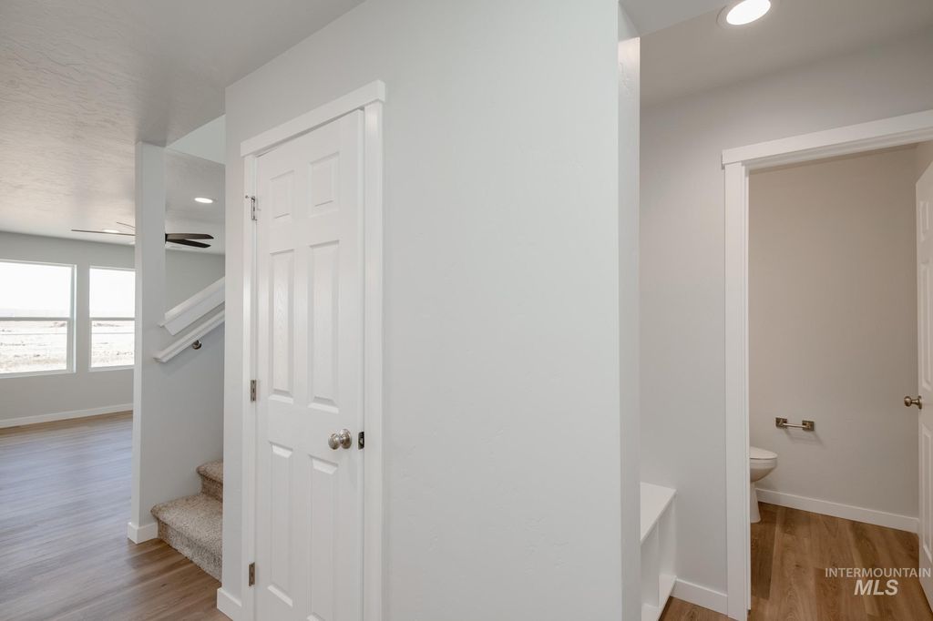 Photo of 7322 S Bungalow Ave, Meridian, ID 83642 (MLS # 98972112)