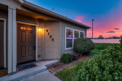 Photo of 9155 W Brogan Drive, Boise, ID 83709 (MLS # 98981166)