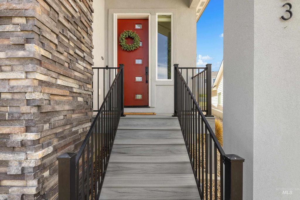 Photo of 3483 S Grenze Way, Meridian, ID 83642 (MLS # 98981301)