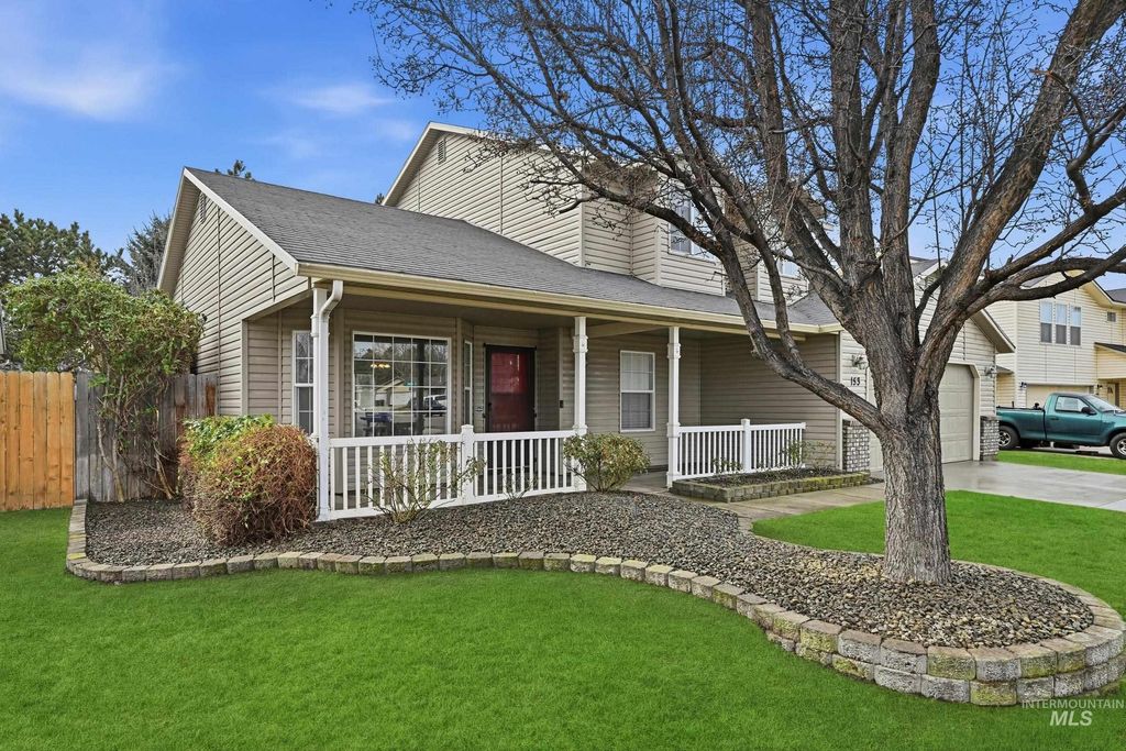 Photo of 153 E Harris Hawk Dr, Kuna, ID 83634 (MLS # 98973375)