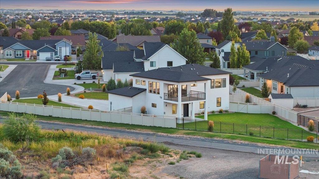 Photo of 2230 Stricker Pl, Twin Falls, ID 83301 (MLS # 98957148)