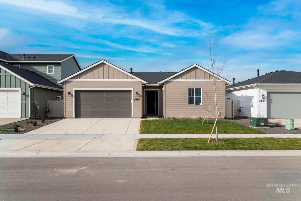 Photo of 6253 W Snow Currant St, Meridian, ID 83646 (MLS # 98975022)