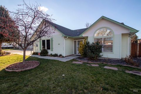 Photo of 1811 S Cleveland St, Boise, ID 83705 (MLS # 98968854)
