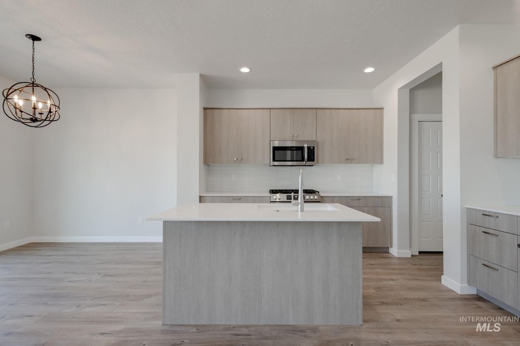 Photo of 10549 W Tinder St, Star, ID 83669 (MLS # 98969288)