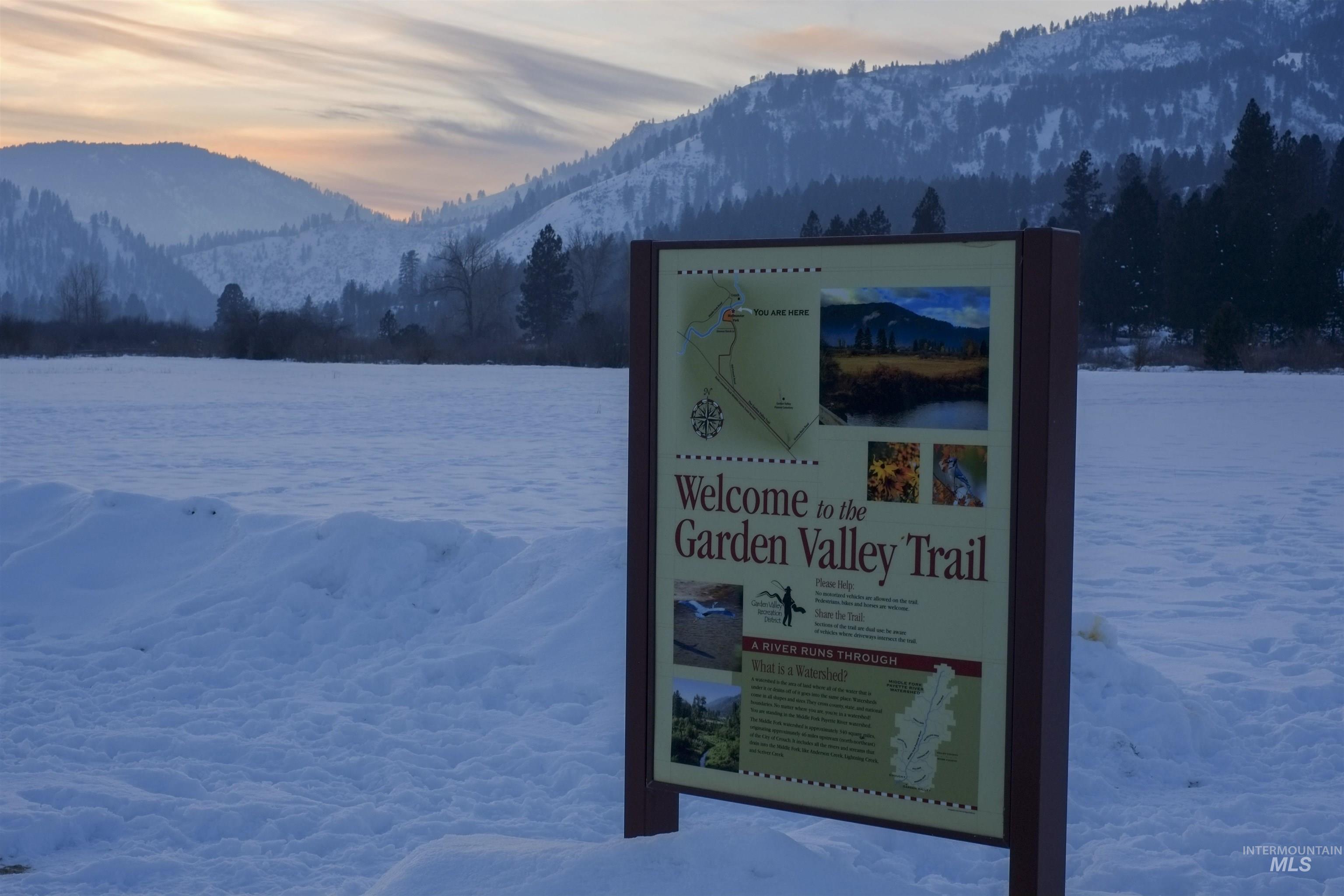 Exterior view of a mountain backdrop