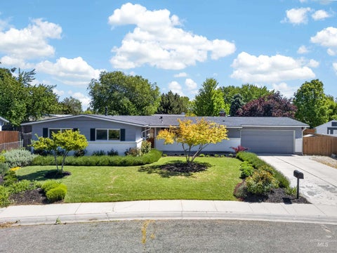 Photo of 9675 W Caraway Dr, Boise, ID 83704 (MLS # 98987231)