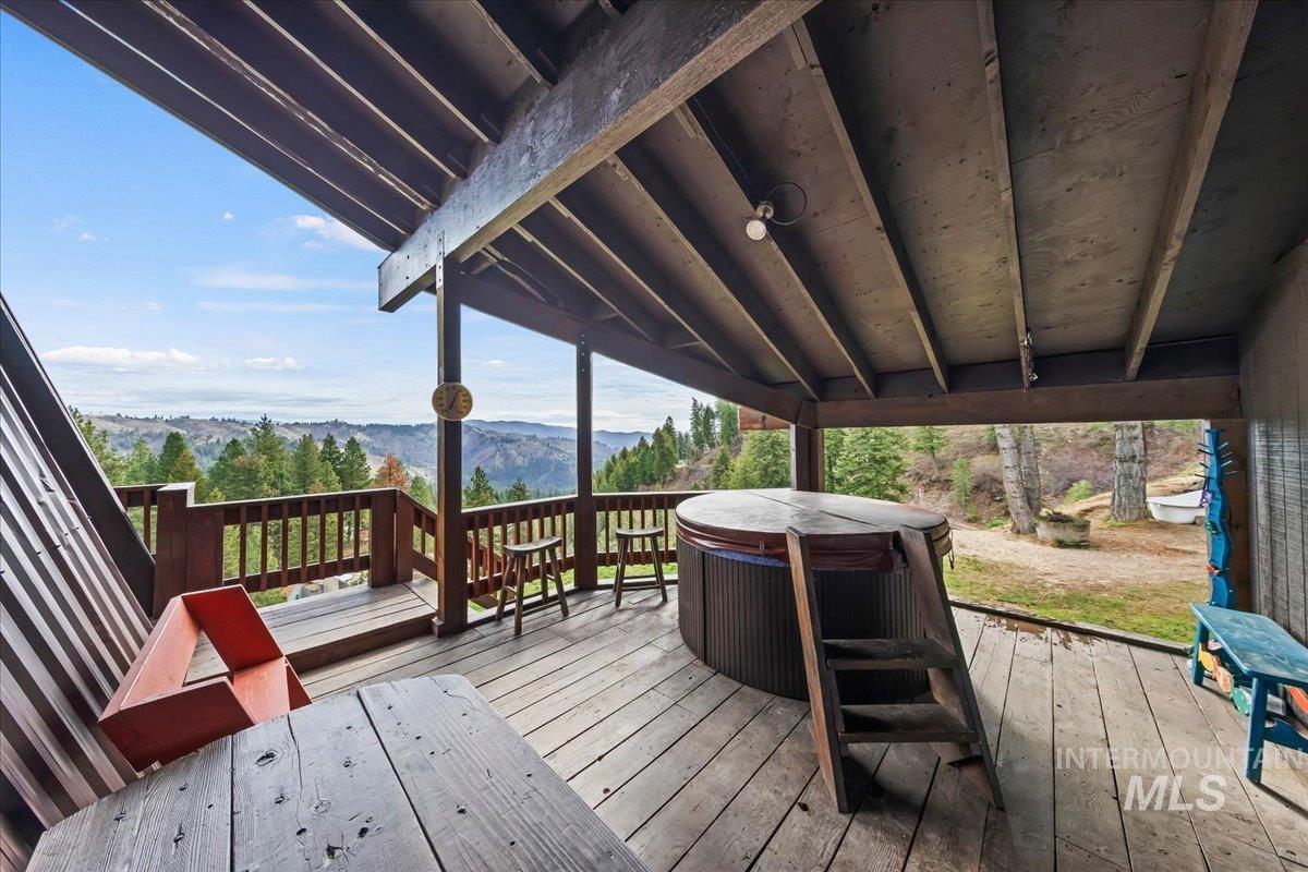 Deck with a hot tub