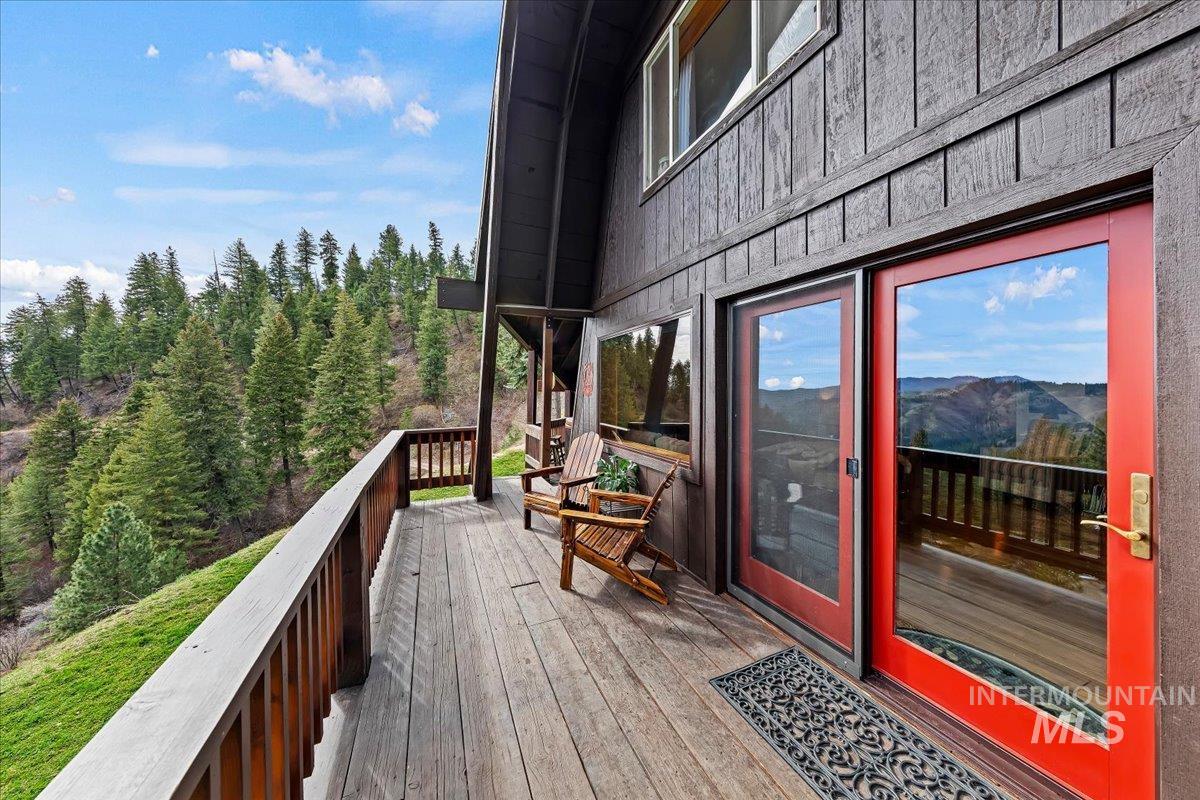 Deck featuring a mountain view
