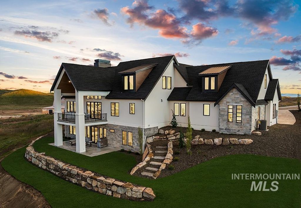 Photo of 7110 N Cairnhill Way #Lot 36/2, Eagle, ID 83616 (MLS # 98984219)