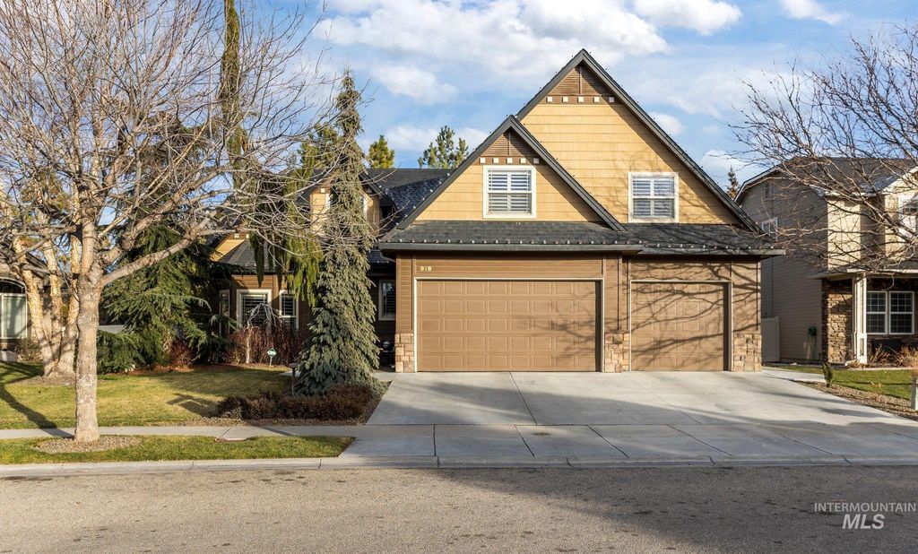 Photo of 918 W Heather Woods Drive, Nampa, ID 83686 (MLS # 98970511)