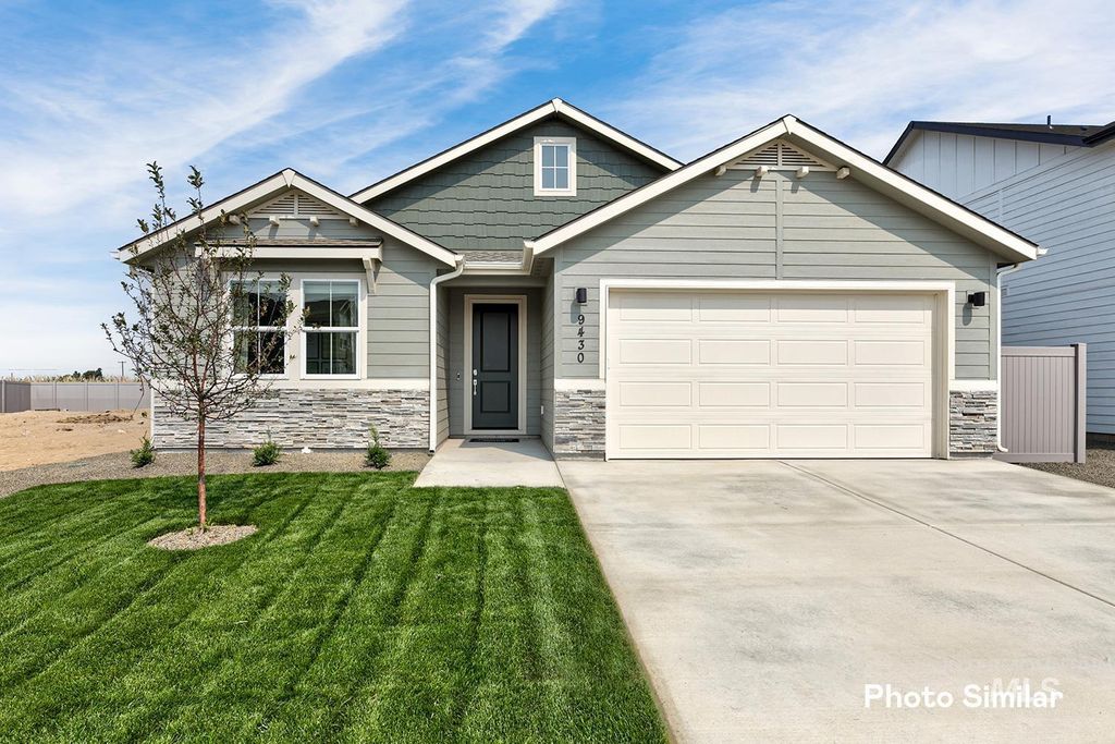 Photo of 7128 N Daisy Teal Ave, Meridian, ID 83646 (MLS # 98983780)