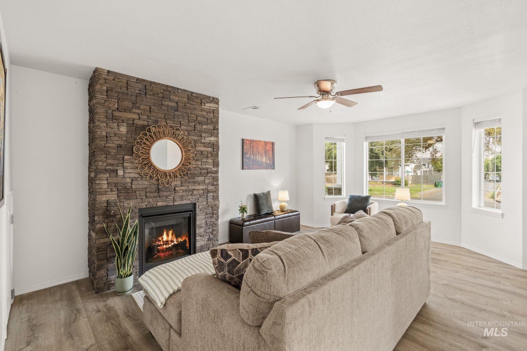 Photo of 226 1st. Avenue, Lewiston, ID 83501 (MLS # 98999383)