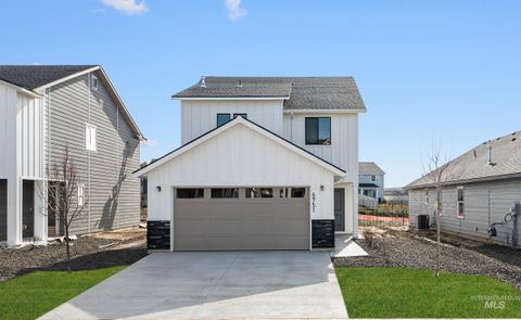 Photo of 6751 W Redwood Creek Dr, Meridian, ID 83646 (MLS # 98976254)