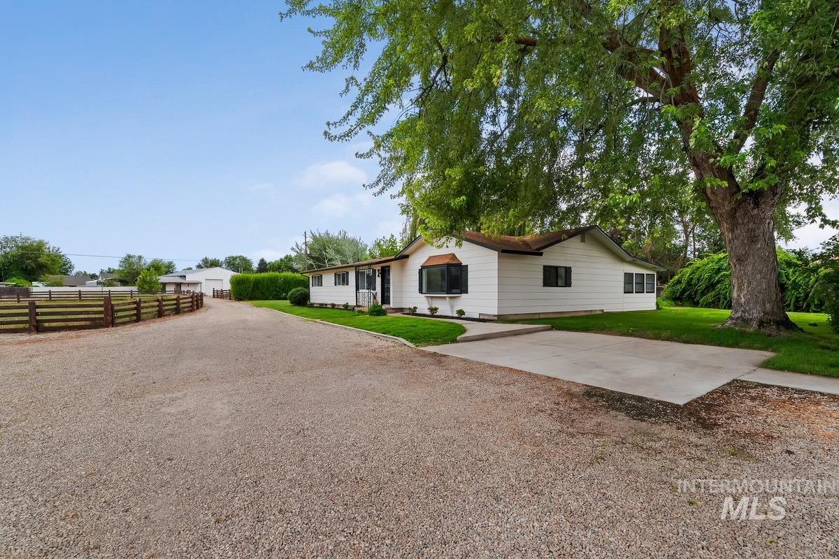 View of side of home