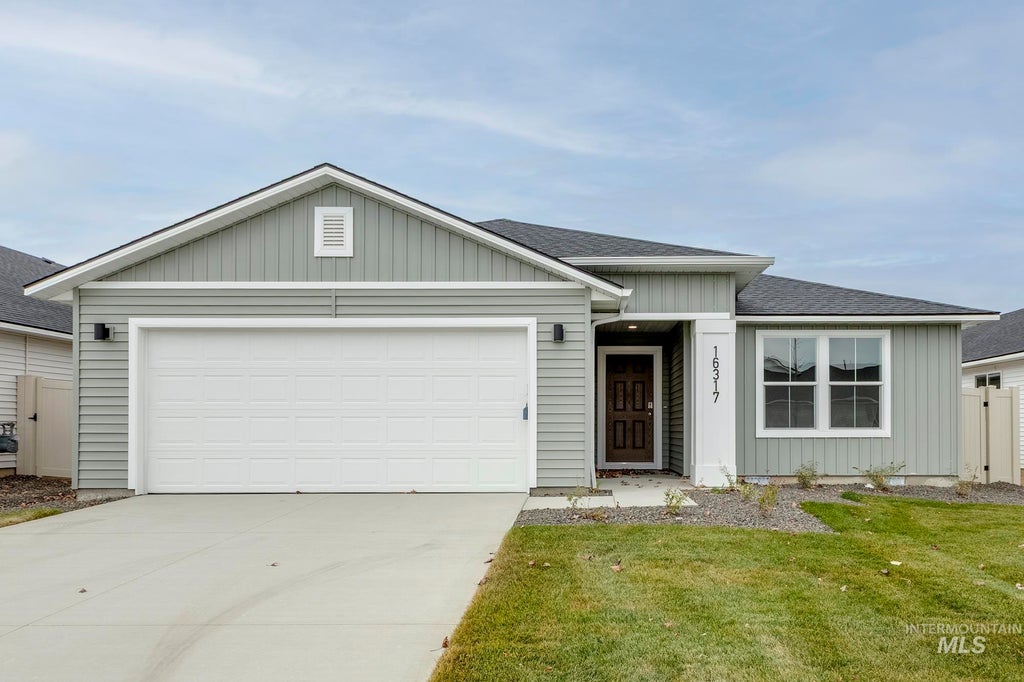 Photo of 4402 Lamar St, Caldwell, ID 83605 (MLS # 98993738)