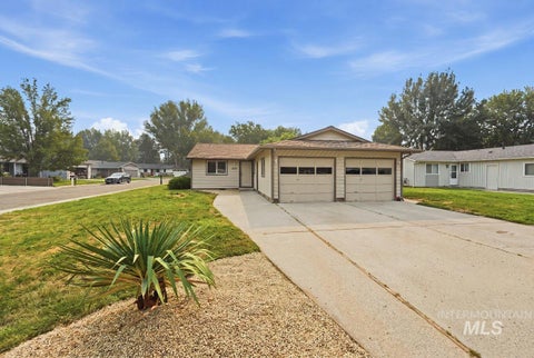 Photo of 1610 S Londoner Ave, Boise, ID 83706 (MLS # 98996078)