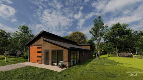 Photo of 166 Raven Loop, Cascade, ID 83611 (MLS # 98971793)