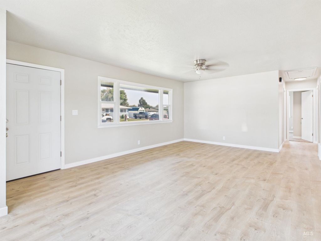 Photo of 601 S D Street, Rupert, ID 83350 (MLS # 98959778)