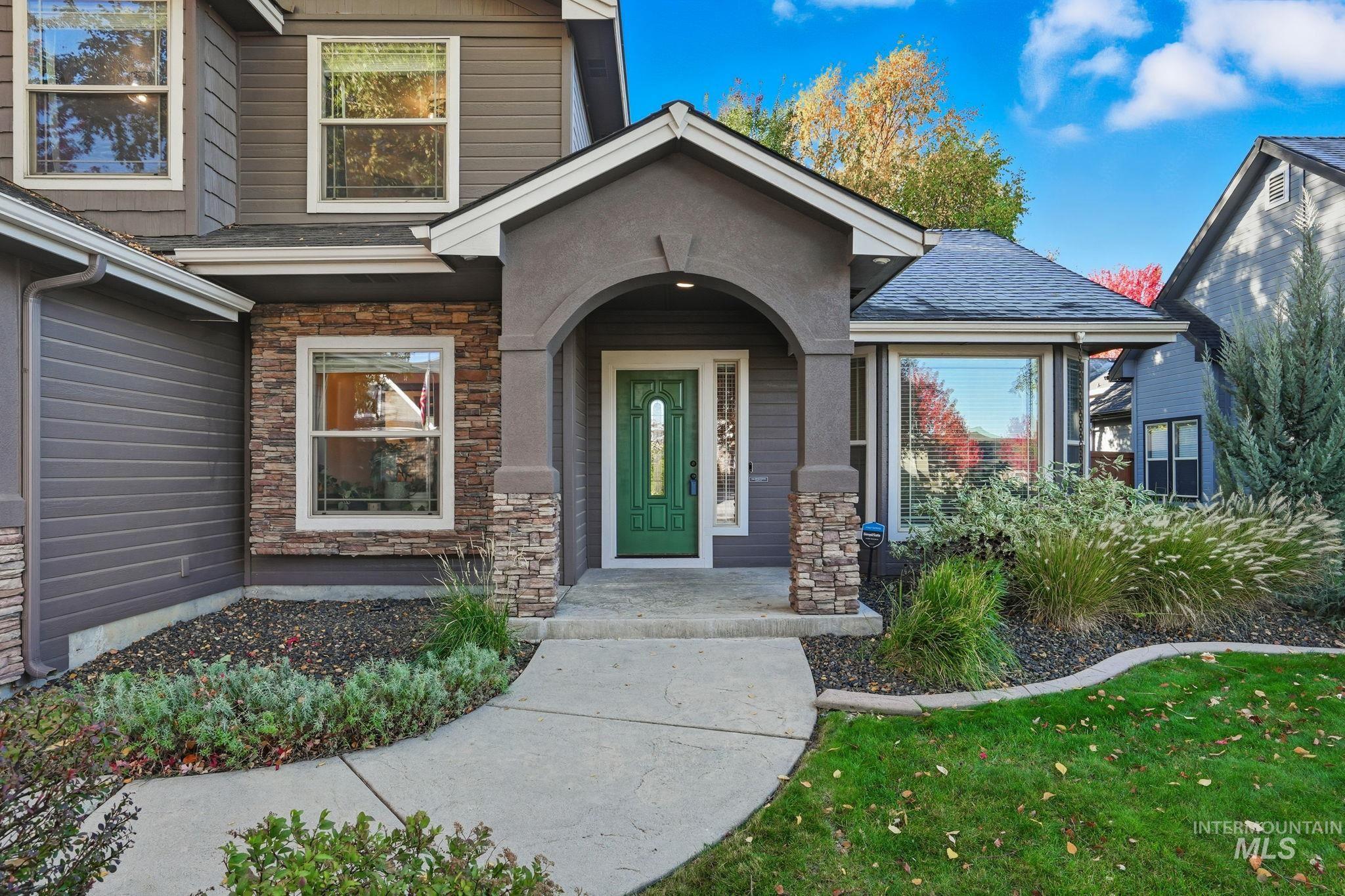 2031 W Boulder Bar Dr