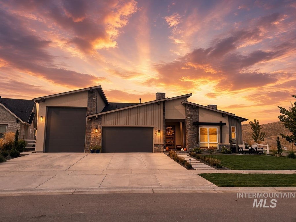 Photo of 14567 N Whitefish Way, Boise, ID 83714 (MLS # 99002157)
