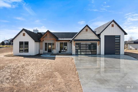 Photo of 22625 Aura Vista Way, Caldwell, ID 83607 (MLS # 98976880)