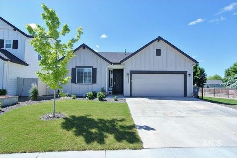 Photo of 11331 Willamette Way, Caldwell, ID 83605 (MLS # 98986904)