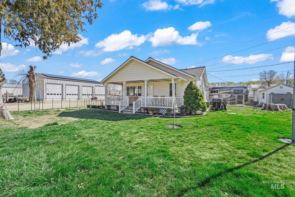 Photo of 7227 Birch Lane, Nampa, ID 83687 (MLS # 98977449)