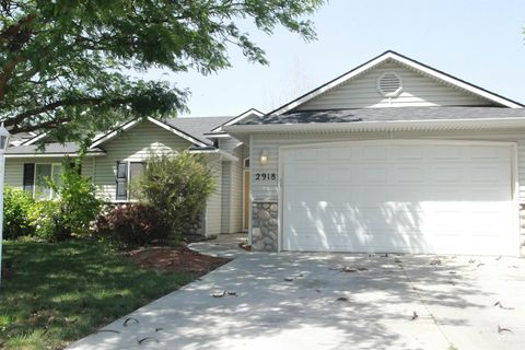 Photo of 2918 E Ohio Ave, Nampa, ID 83686 (MLS # 98991517)