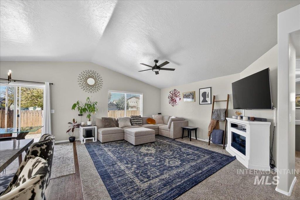 Photo of 17629 Mesa Springs, Nampa, ID 83687 (MLS # 98981666)