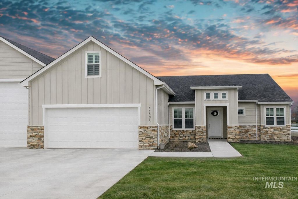 Photo of 24696 Regal Road, Middleton, ID 83644 (MLS # 98975351)