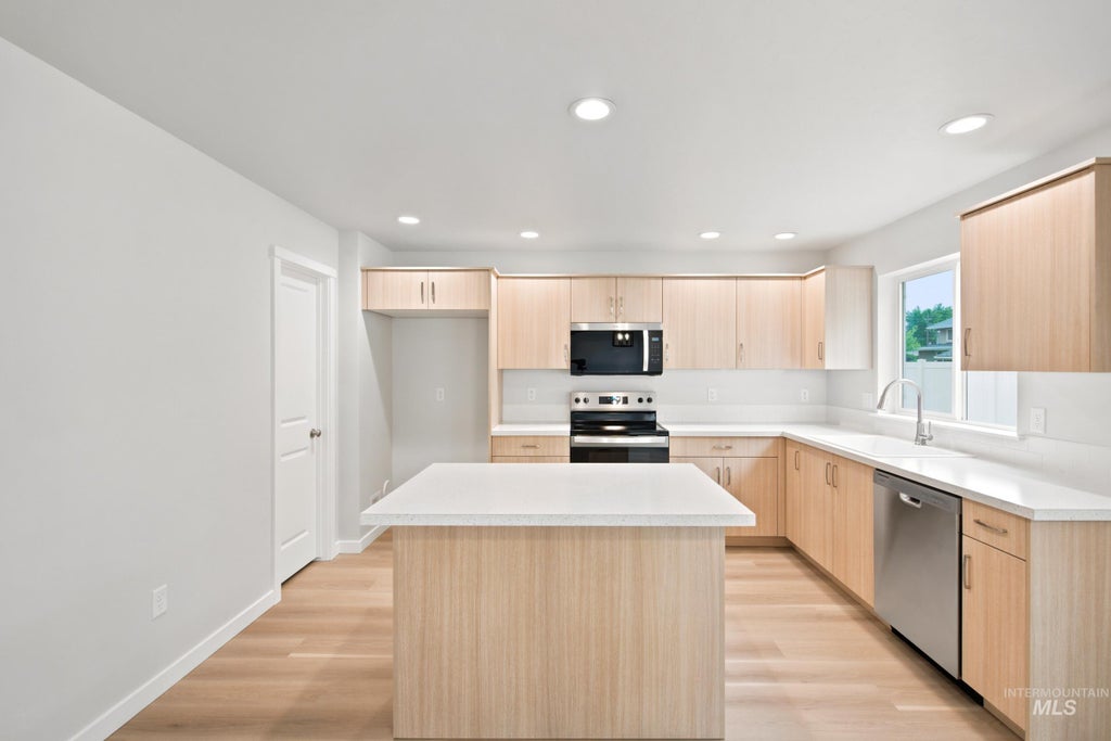 Photo of 503 W Novak Dr, Emmett, ID 83617 (MLS # 98987150)