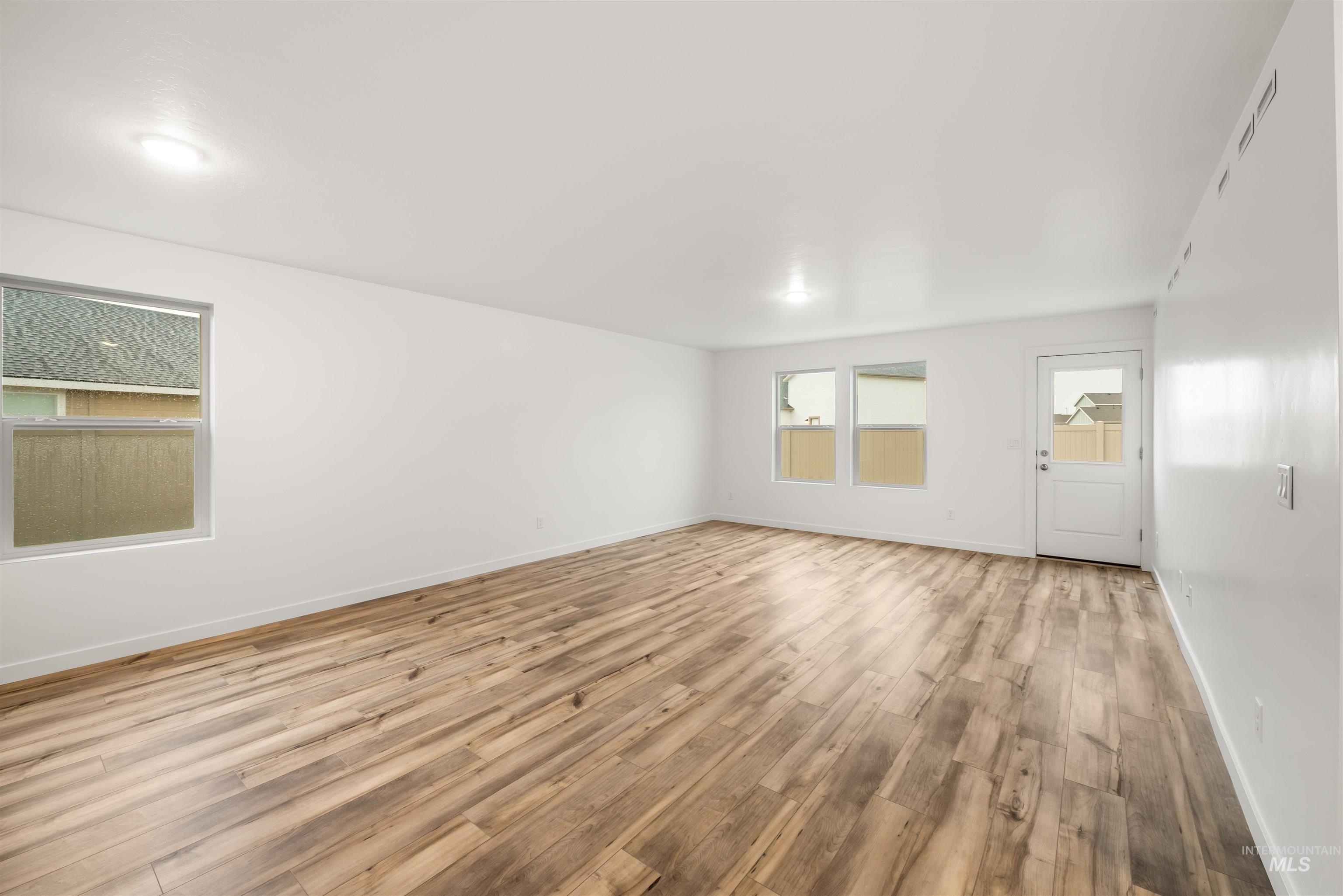 11124 Maroon Bells Dr