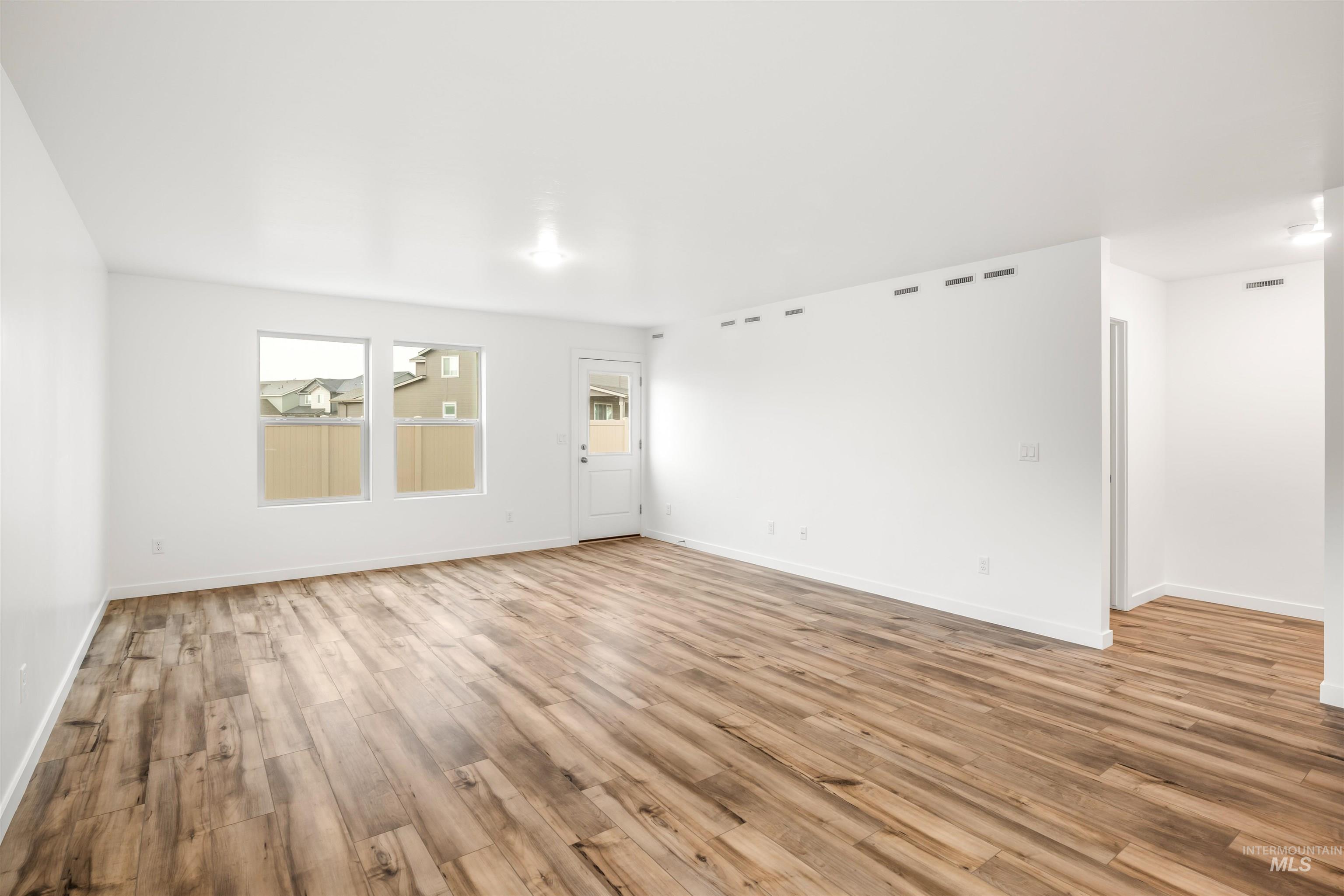 11124 Maroon Bells Dr