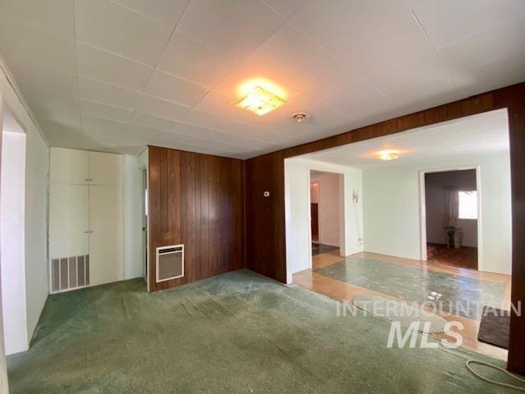 Photo of 429 30th St, Lewiston, ID 83501 (MLS # 98964370)